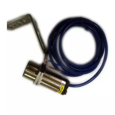 SS2-220V-B-1提升機(jī)速度開關(guān)、SSS-HL速度傳感器安裝在被傳動(dòng)軸旁廠家