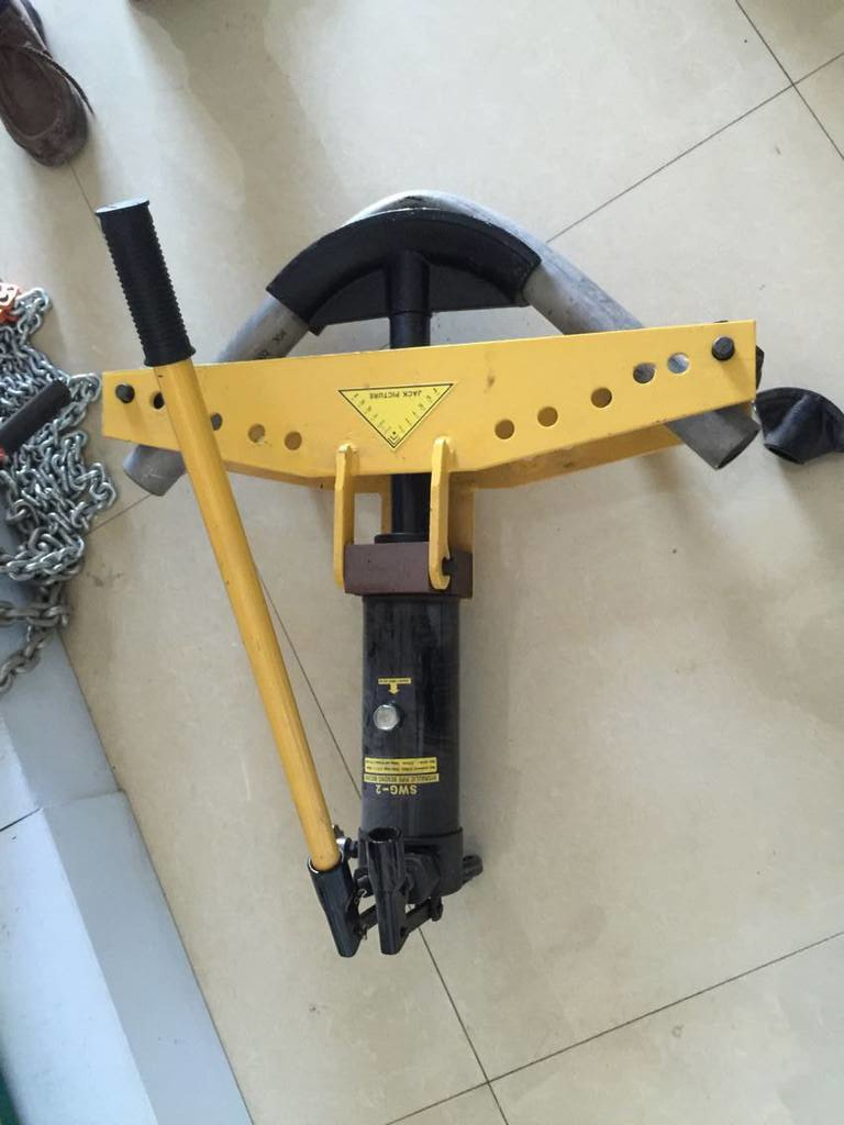 SWG-2A手動(dòng)液壓彎管機(jī)