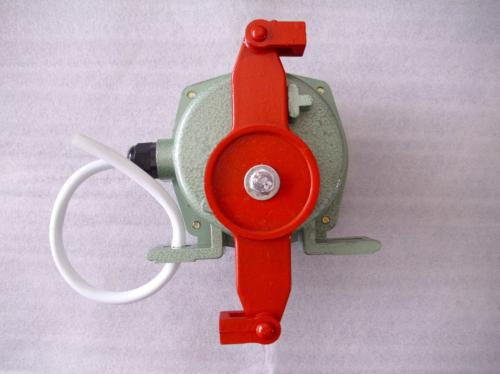 YLAX-R1�p�����K�_�P(gu��n)